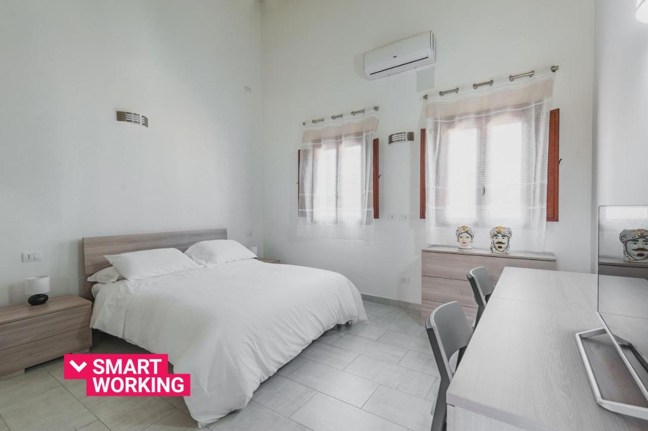 카타니아 Modern Duplex With Balcony By Wonderful Italy 아파트 외부 사진